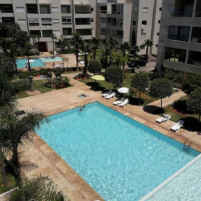 Best appartement pools view at Mansouria